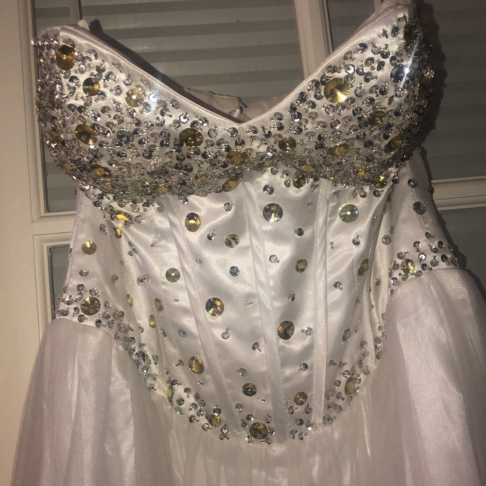 Prom dress
